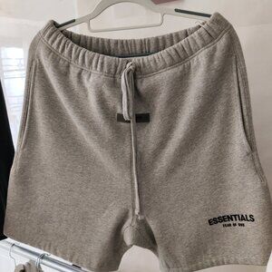 Essentials Sweatshort (SS22) Dark Oatmeal XS-XL